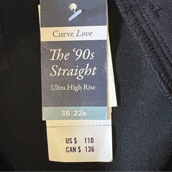 Abercrombie & Fitch 90’s Straight Ultra High Rise Black Faux Leather Pants - Picture 7 of 15